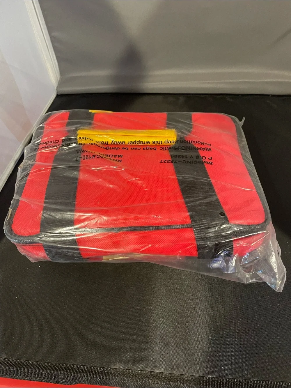 BRAND NEW Vintage 90’s Red Marlboro Soft Cooler Bag Insulated Lunch Box NOS